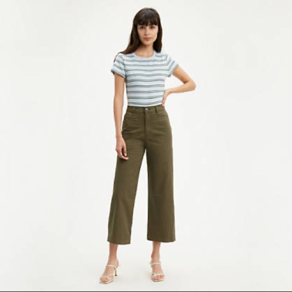 Levi’s Ribcage Wide Leg Cropped Pants